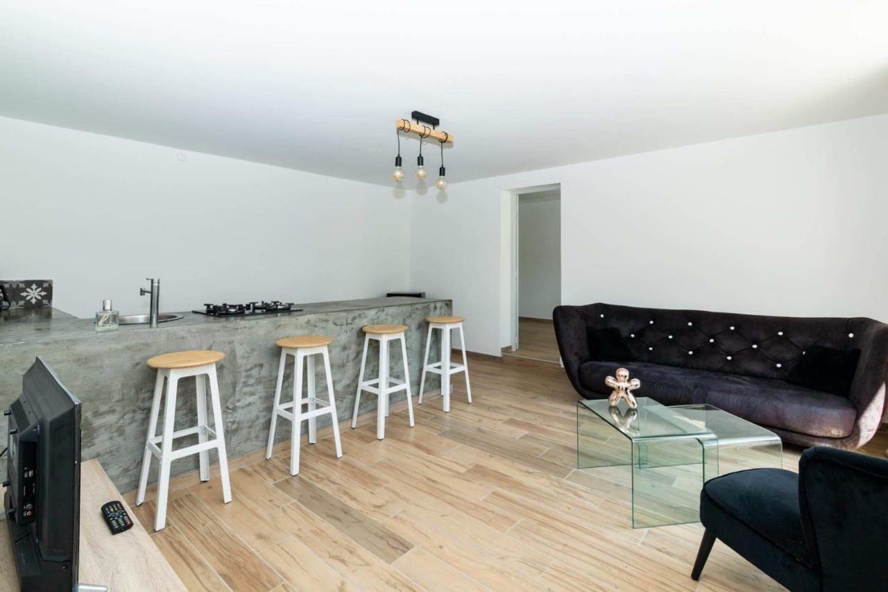 Apartamento Dans Mon Jardin Ajaccio  Exterior foto